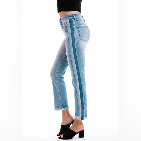 KanCan High Rise Side Stripe Raw Fringe Hem Straight Leg Jean 5/26 - Picture 10 of 11
